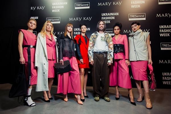 Ukrainian Fashion Week: спільна колекція Mary Kay і Dastish Fantastish